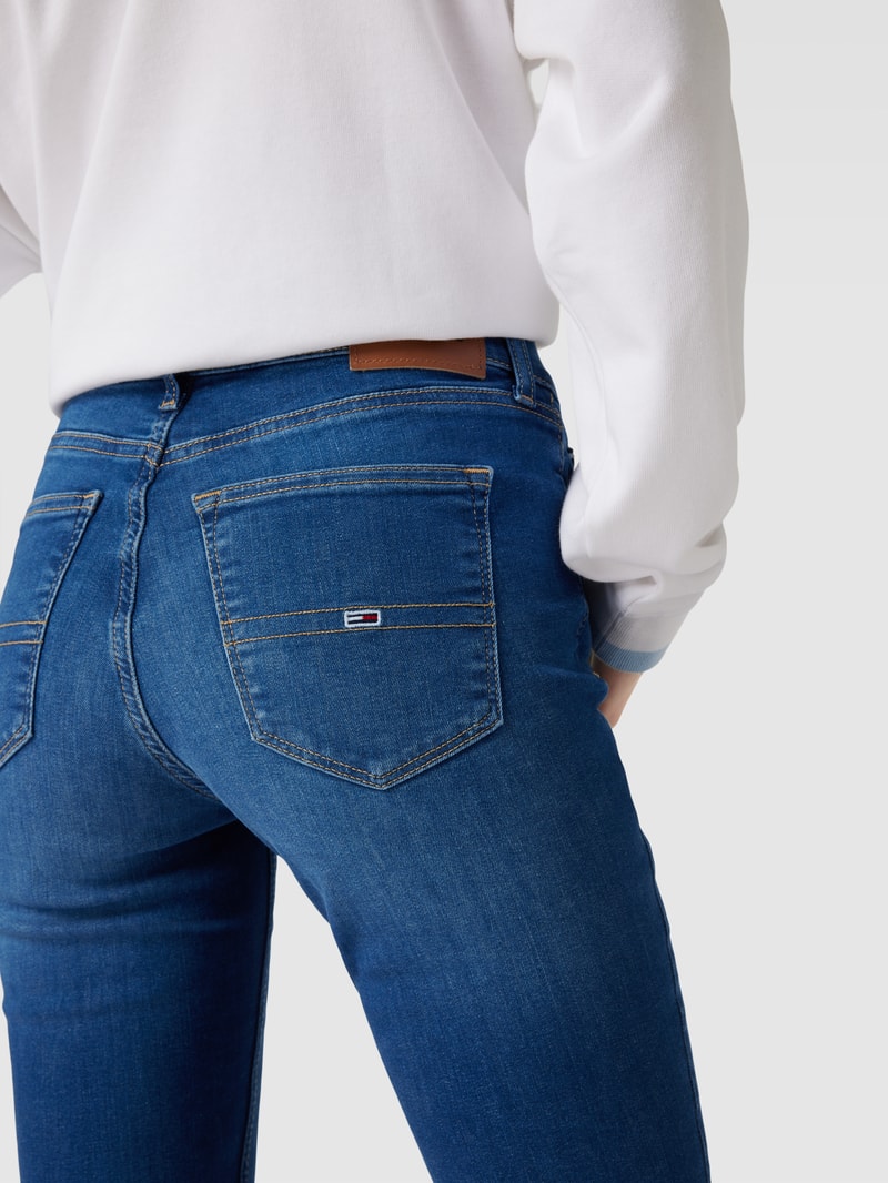 Skinny Fit Jeans mit Label-Details Modell 'NORA' in jeans