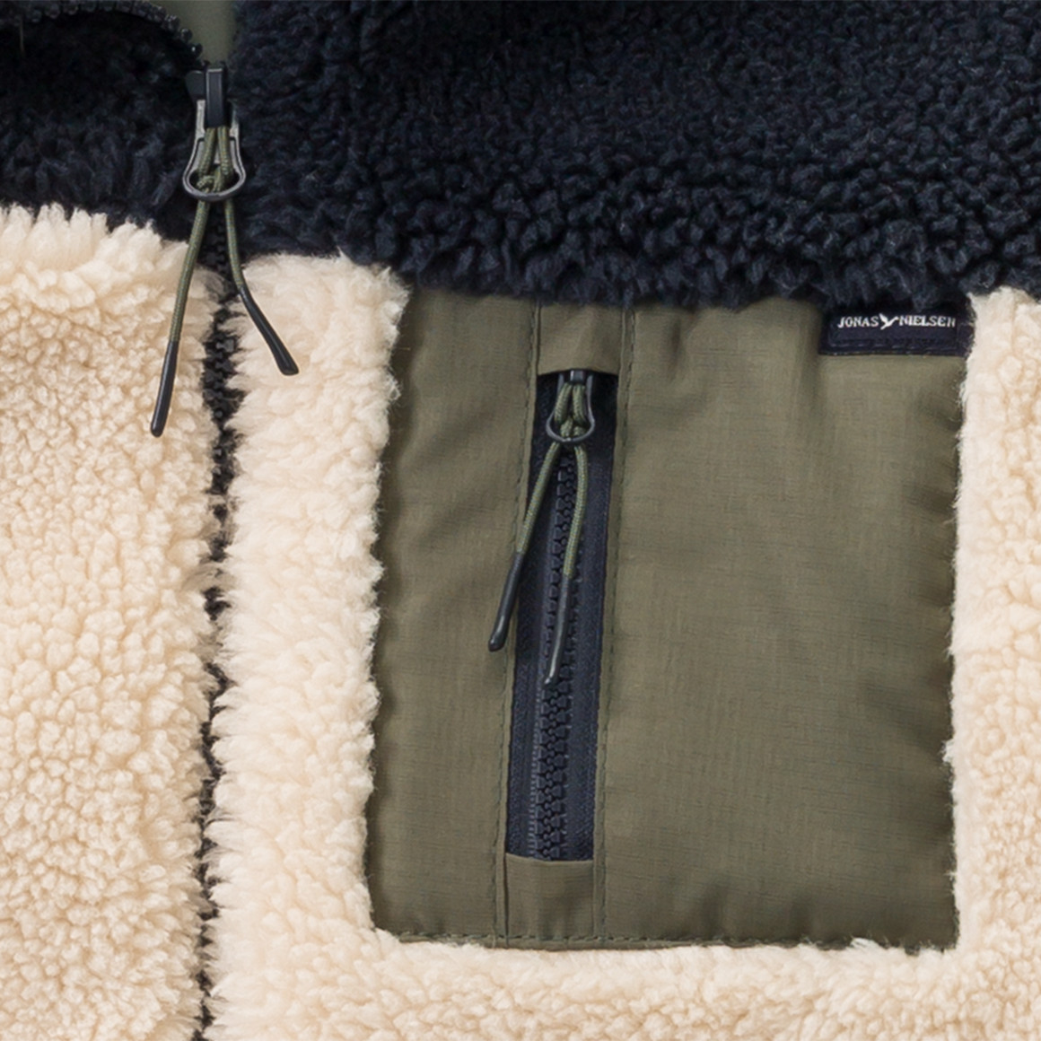 Jungen Teddyjacke mit Zippertasche