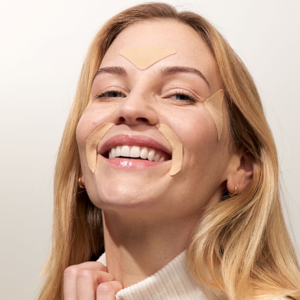 Apricot Beauty Pads Down the Frown & Keep Smiling Patches