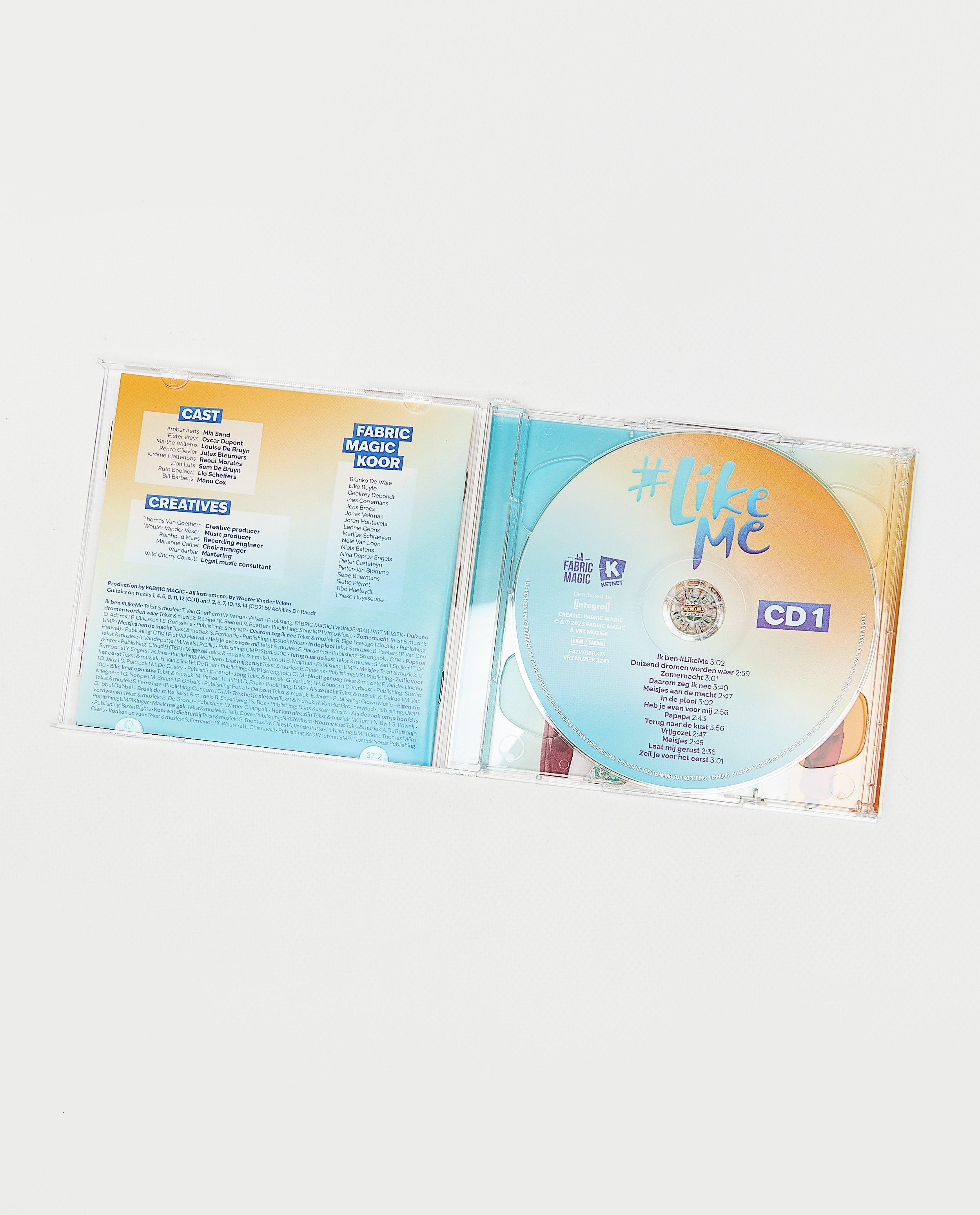 CD-ul Like Me #LikeMe albastru