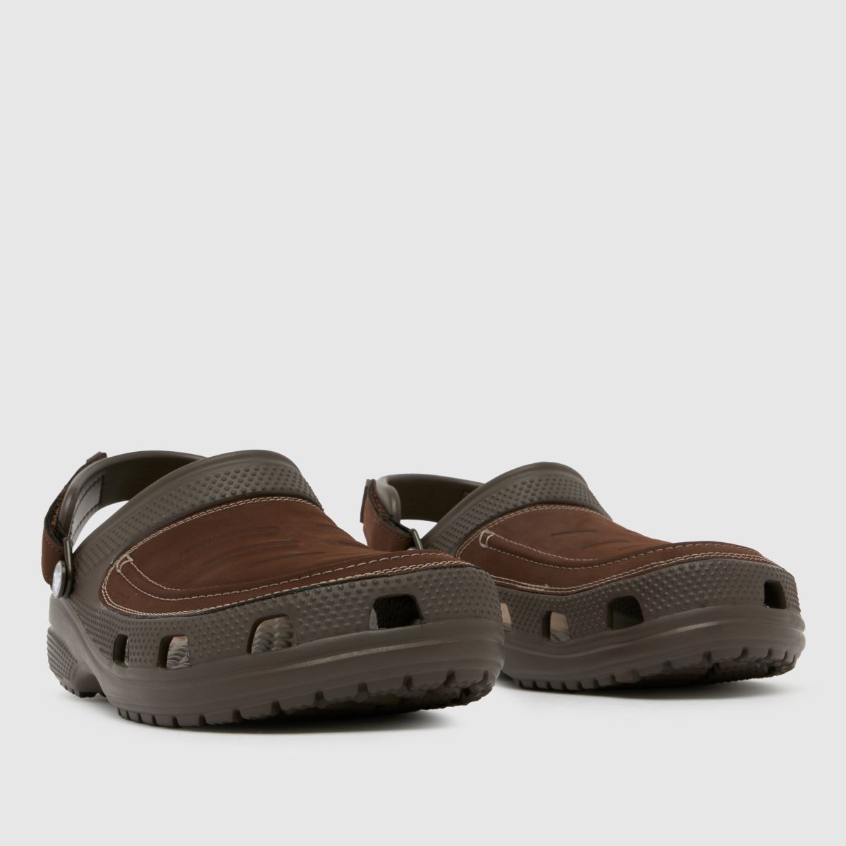 Crocs sandali Yukon Vista v rjavi barvi