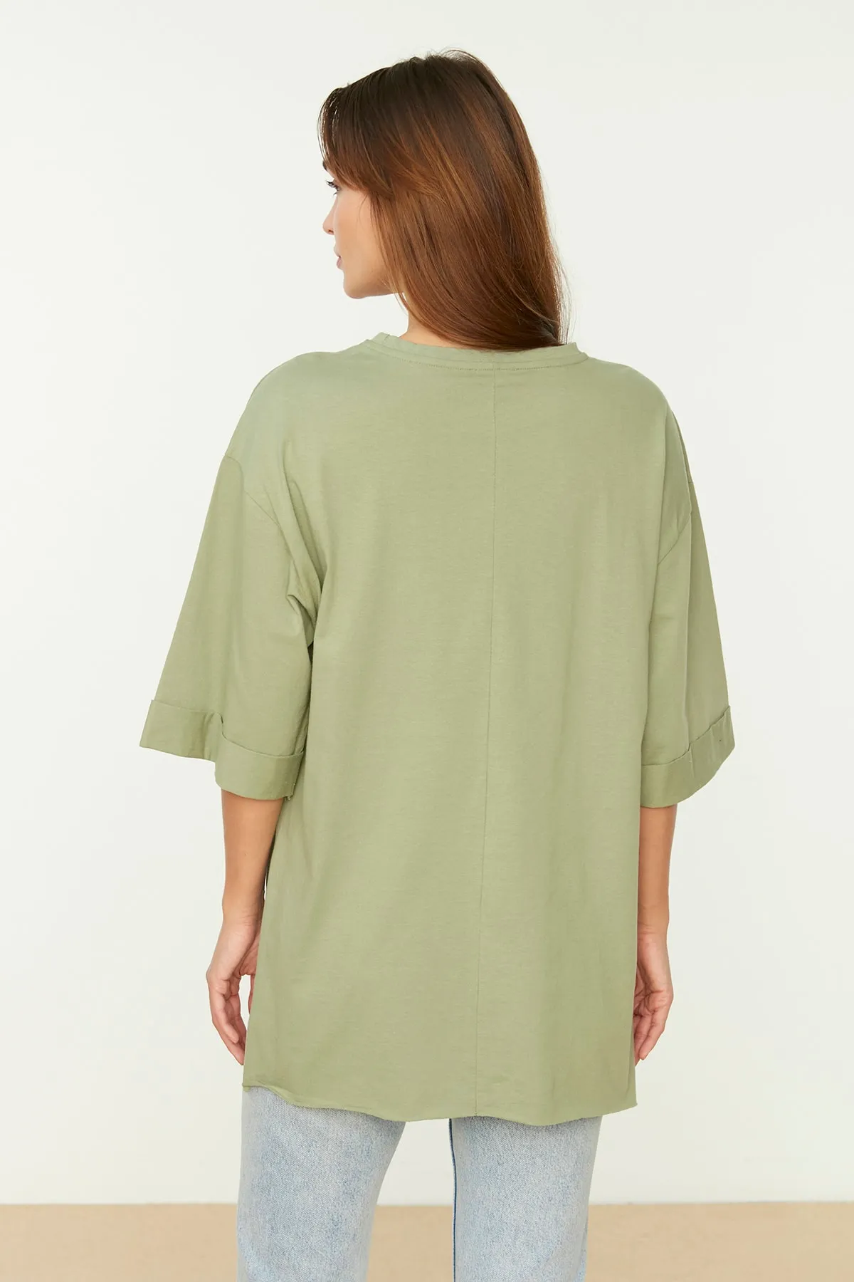 Trendyol Collection  Mintfarbenes, weit geschnittenes, asymmetrisches Boyfriend-Strick-T-Shirt mit zwei Ärmeln TWOSS20TS0828