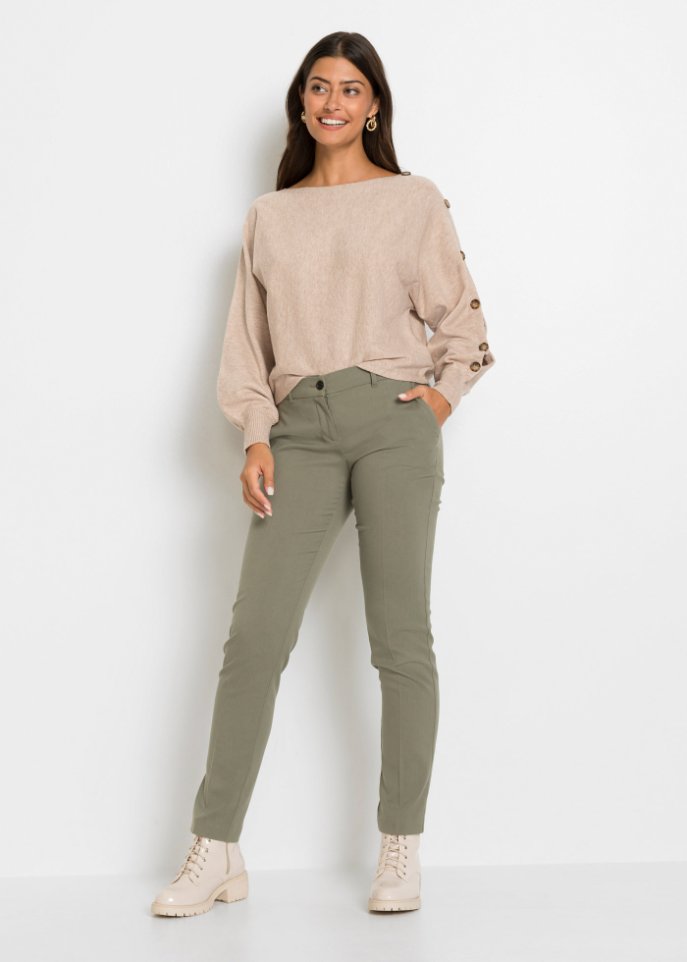 Pullover mit Knöpfen