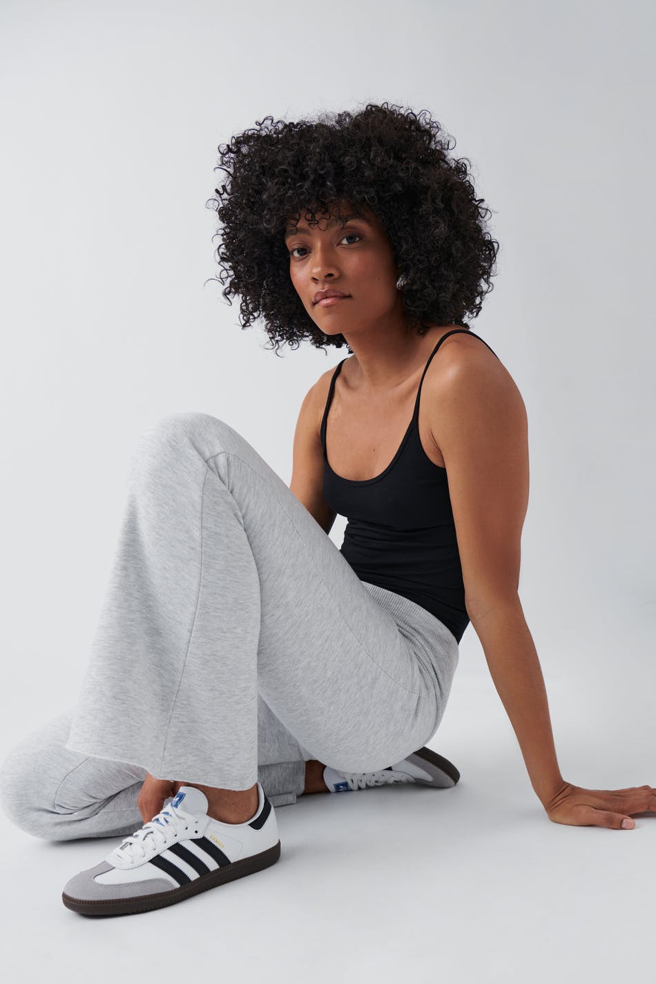 Low flare sweatpants
