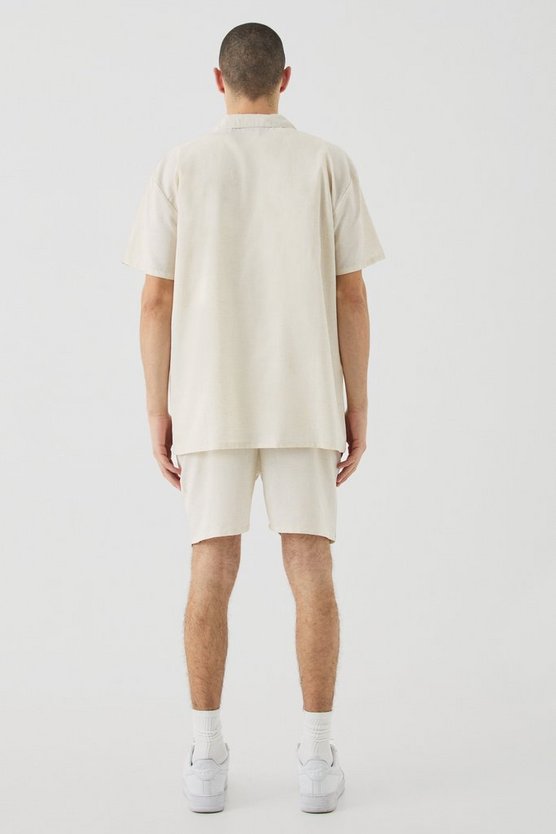 Kurzärmliges Oversize Leinen-Hemd & Shorts
