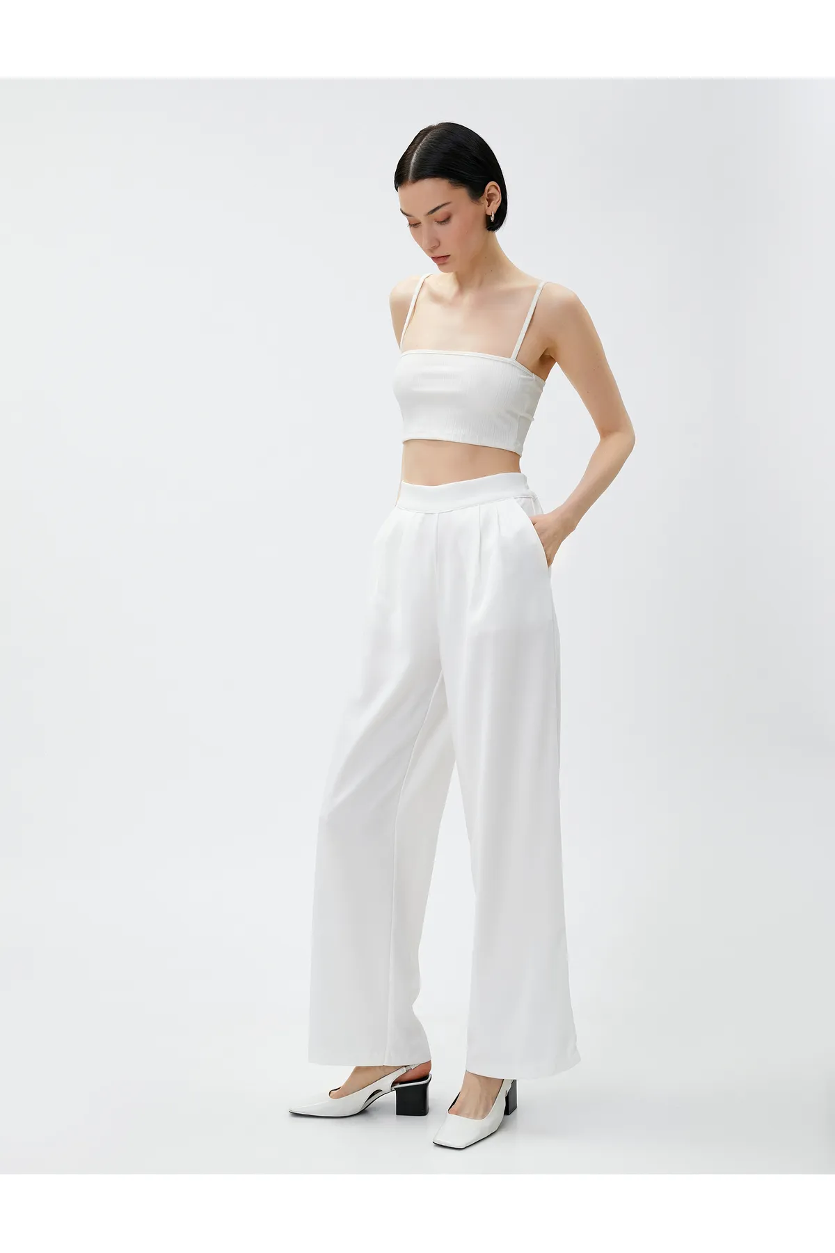 Koton  Hose mit weitem Bein, Taschen und elastischem Bund