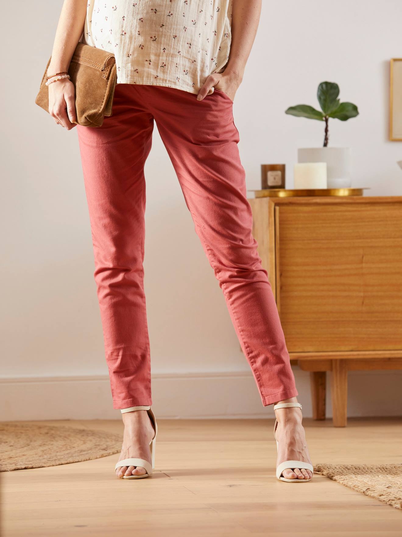 Pantalon chino de grossesse rouge moyen uni