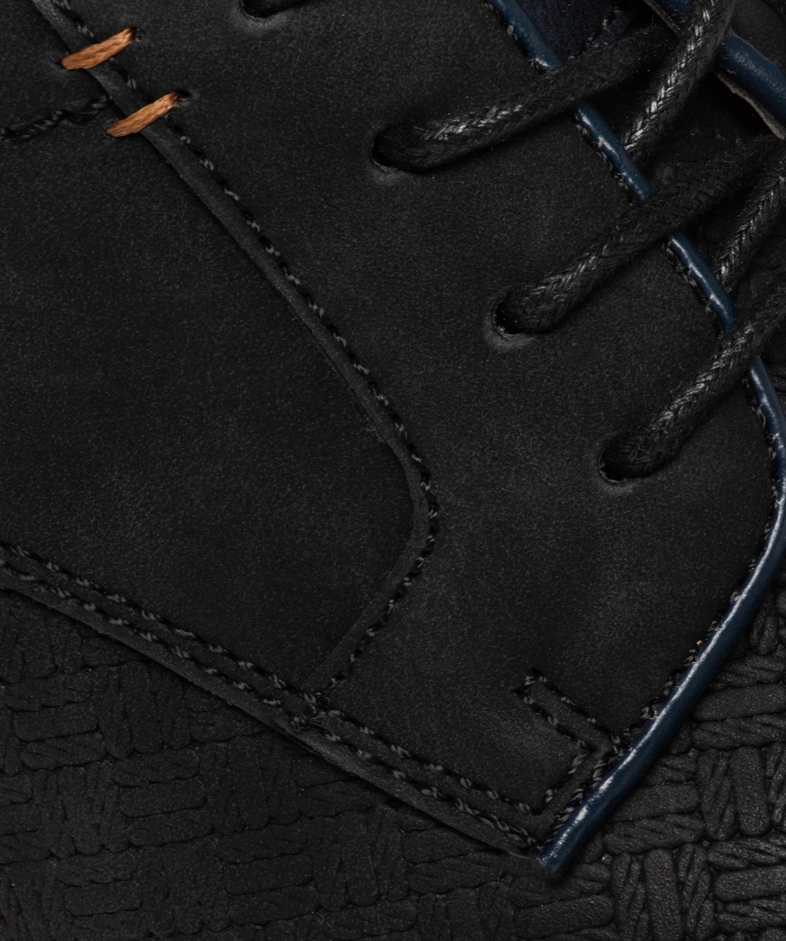 Derbies homme unis à lacets et à motif en relief noir | GEMO