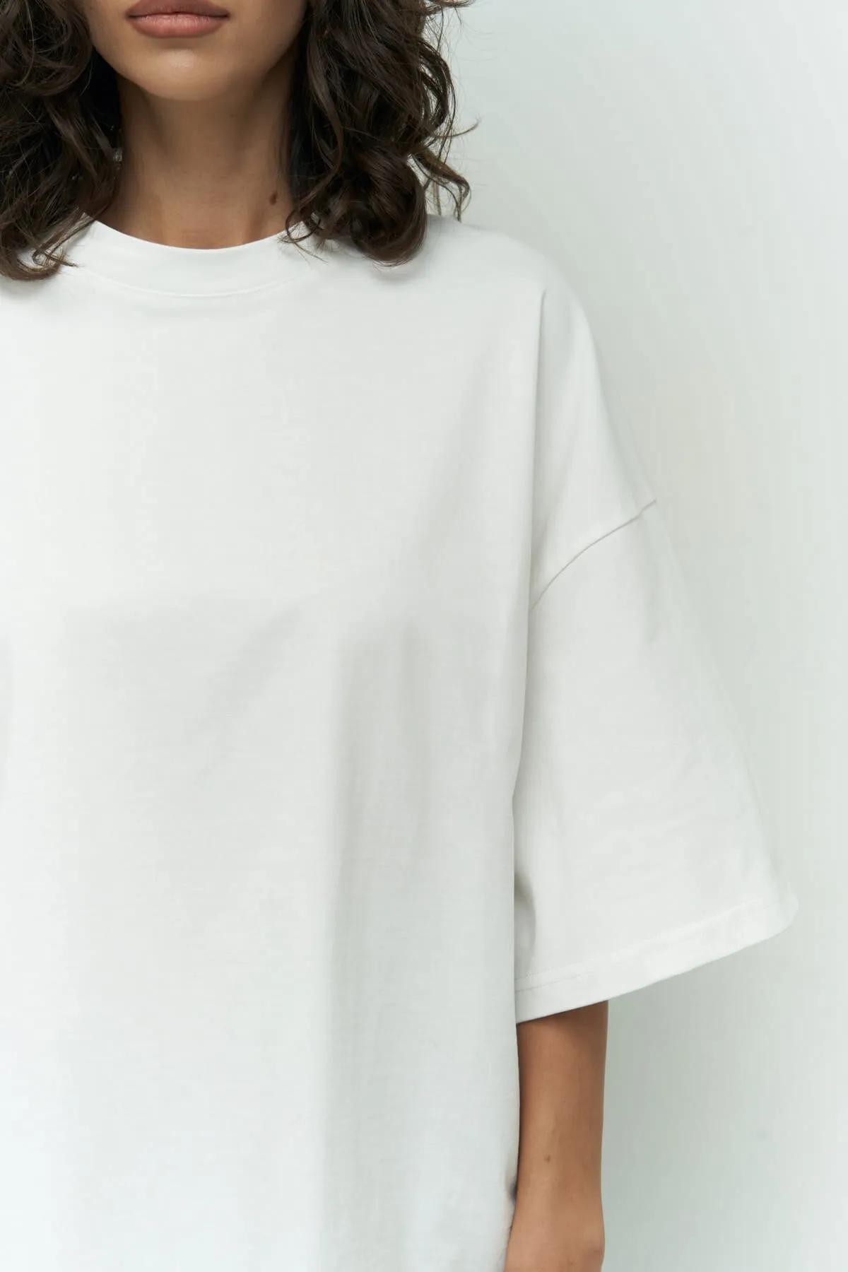 MAİ COLLECTİON  Weißes Oversize-T-Shirt „I Like Mama“