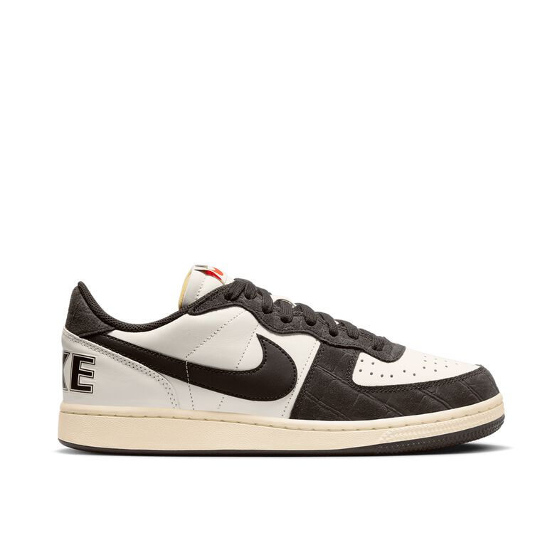 NIKE Wmns Terminator Low 