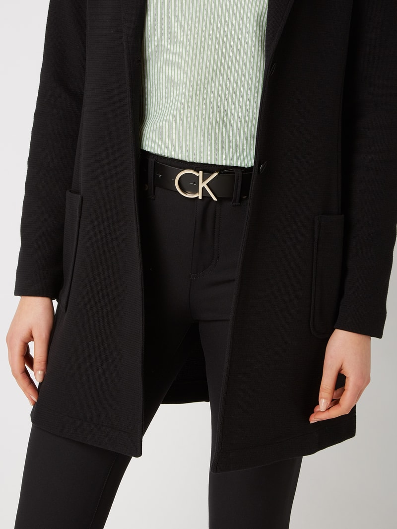 Ledergürtel mit Label-Applikation in schwarz