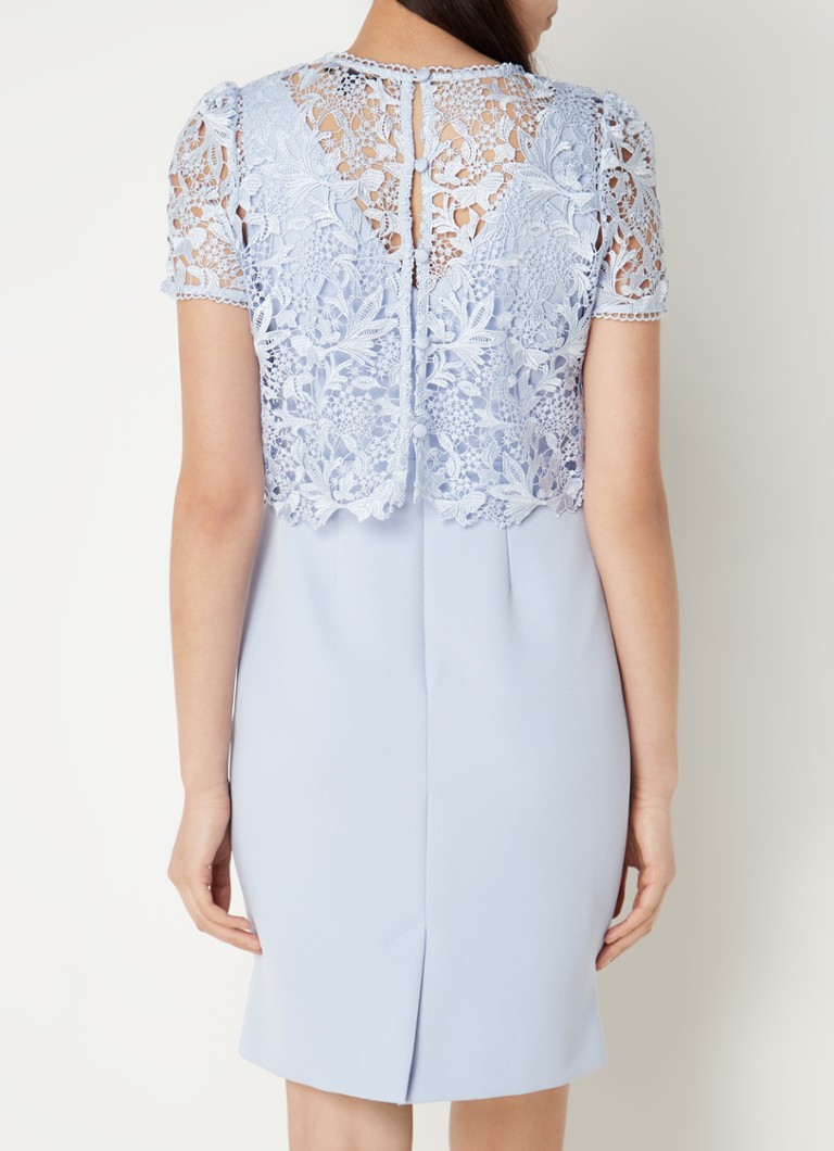 Rochie Light Phase Eight Petite Isabella, de culoarea maionezei.