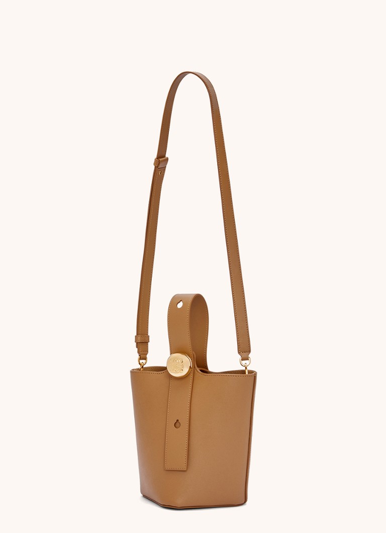 LOEWE Pebble Bucket Mini -olkalaukku vasikannahkaa