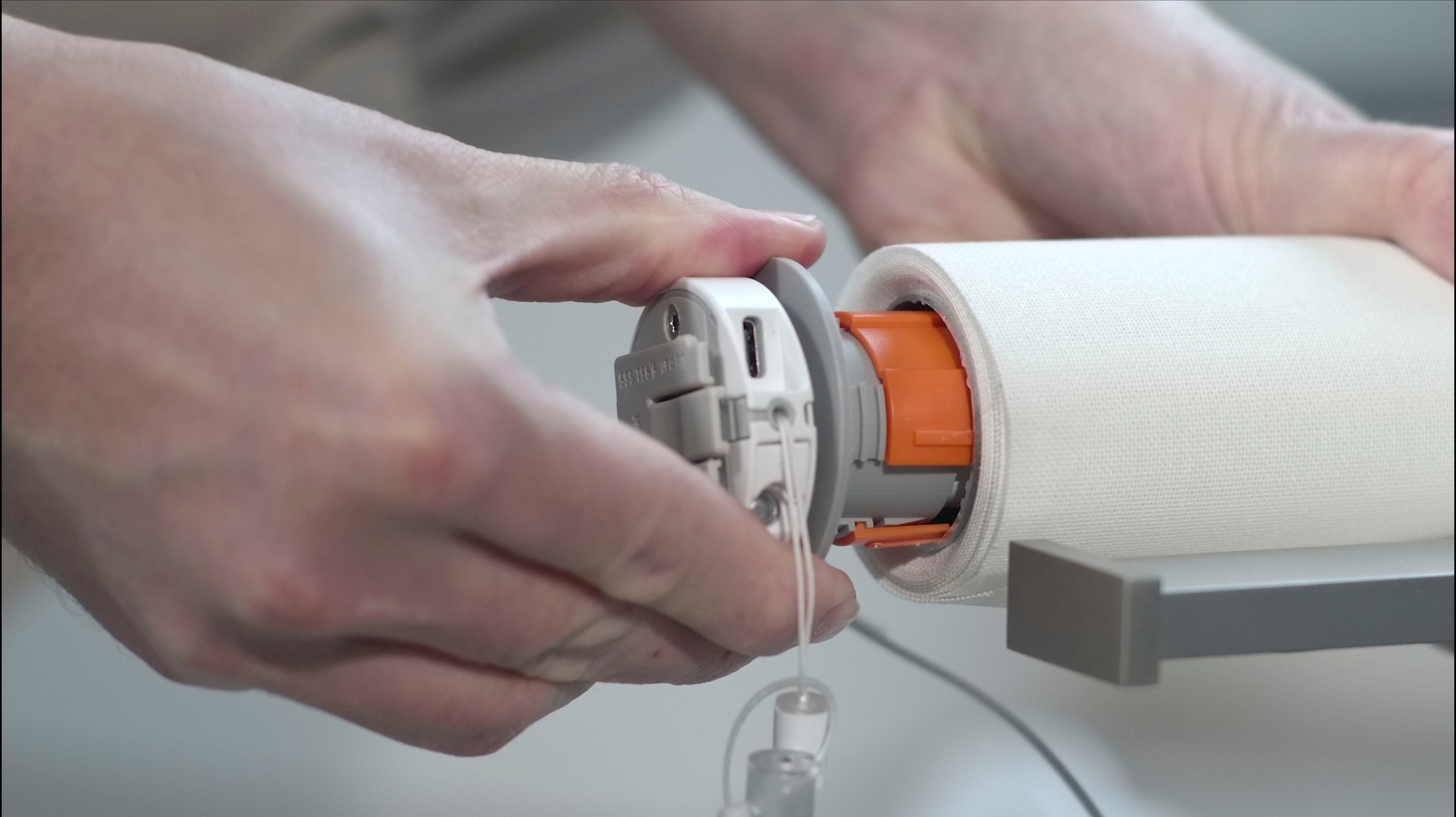 EVE MotionBlinds Upgrade Kit für Rollos Smart-Home-Station