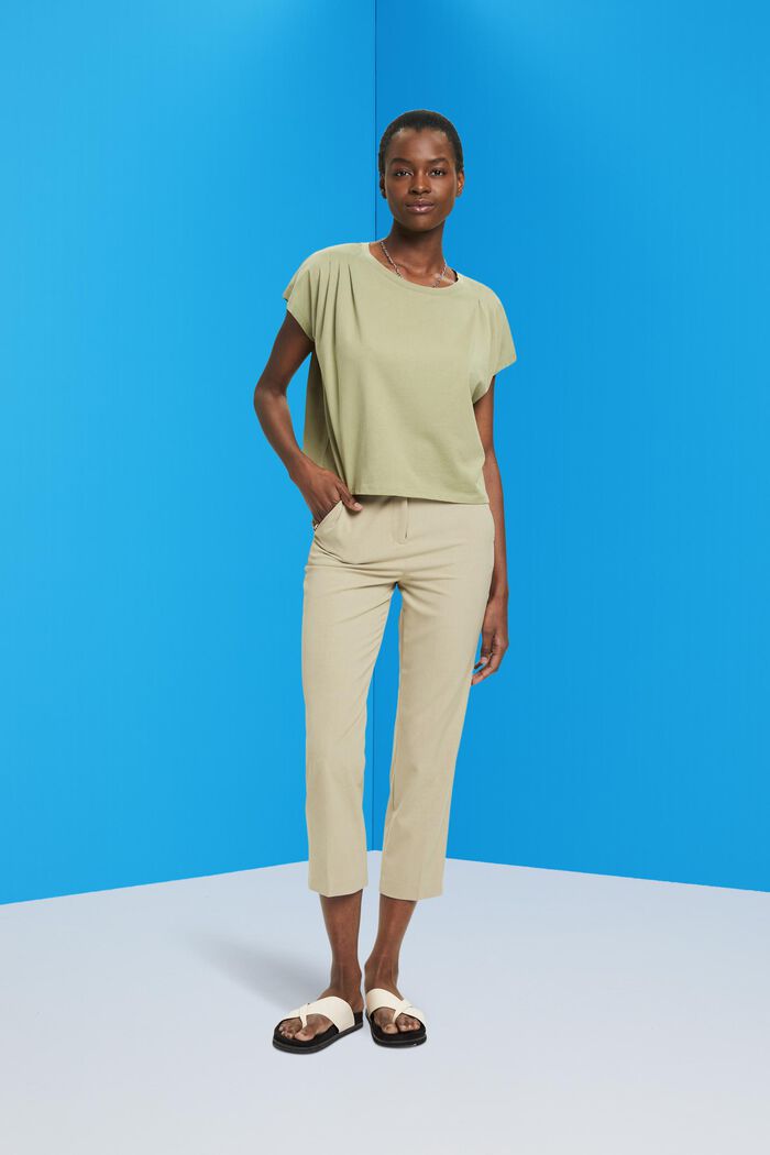 T-Shirt mit Faltendetails