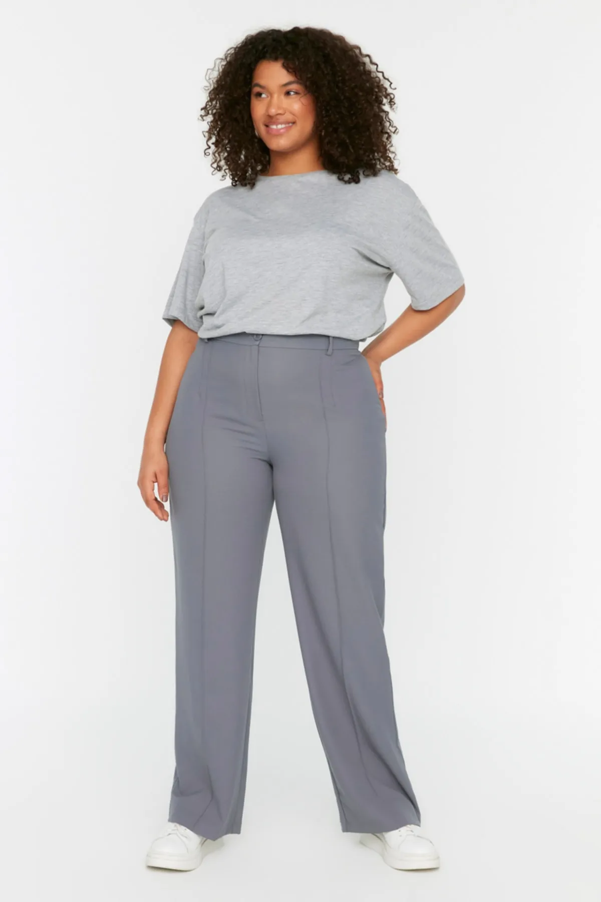 Trendyol Curve  Graue Hose mit hoher Taille und gerippten Nähten im spanischen Stil TBBSS22PL0301