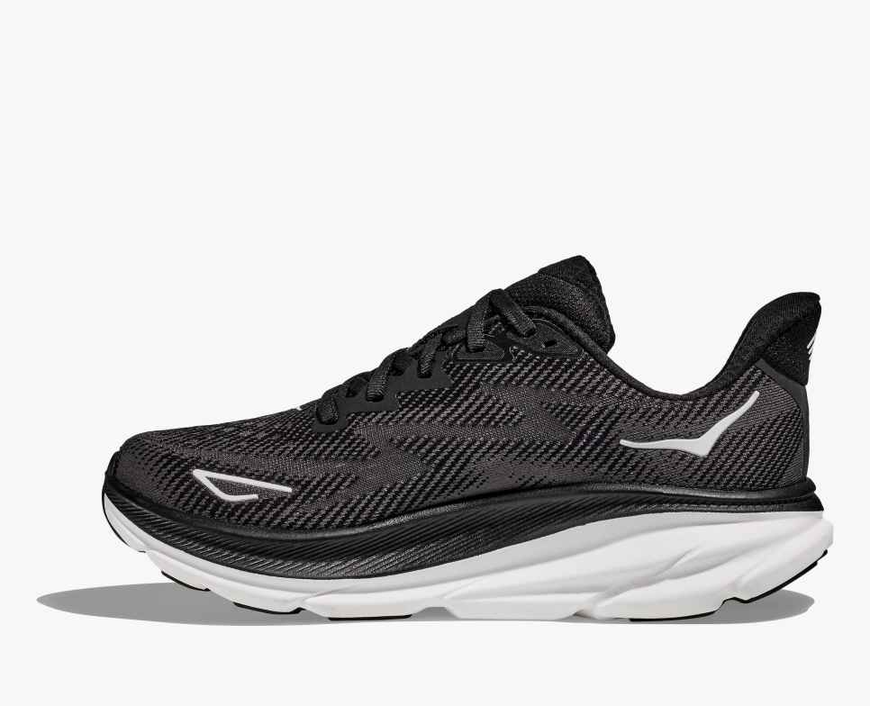 Clifton 9 Black/White