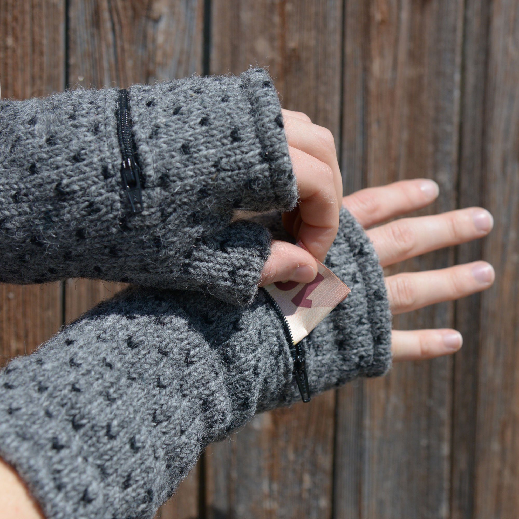 McRon Armstulpen Pulswärmer Modell Ilse gefüttert mit Fleece, mit Daumen, mit Geldfach