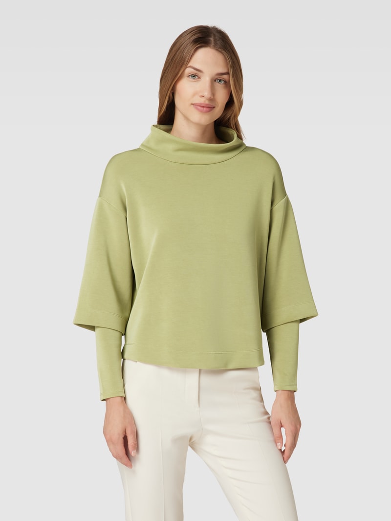 Strickpullover mit Stehkragen in hellgrün
