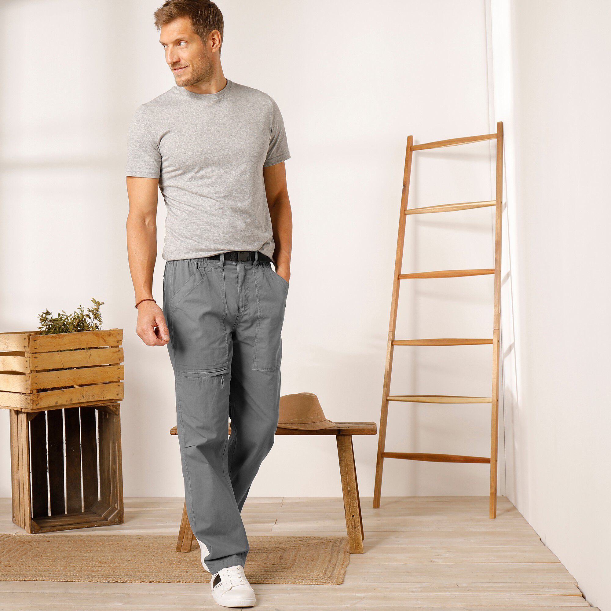 Pantalon + ceinture assortie