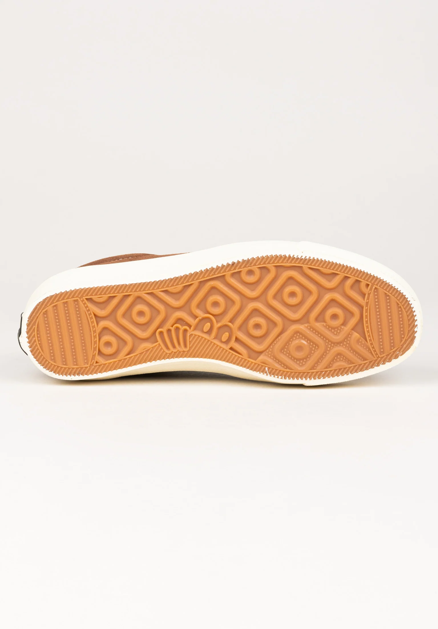 VM001 Suede Low