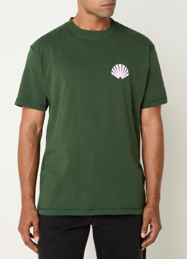 Nova majica Amsterdam Surf Association s logotipom i printom na poleđini