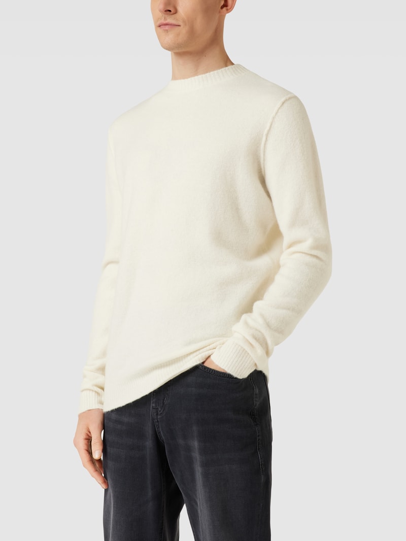 Strickpullover mit gerippten Abschlüssen in offwhite