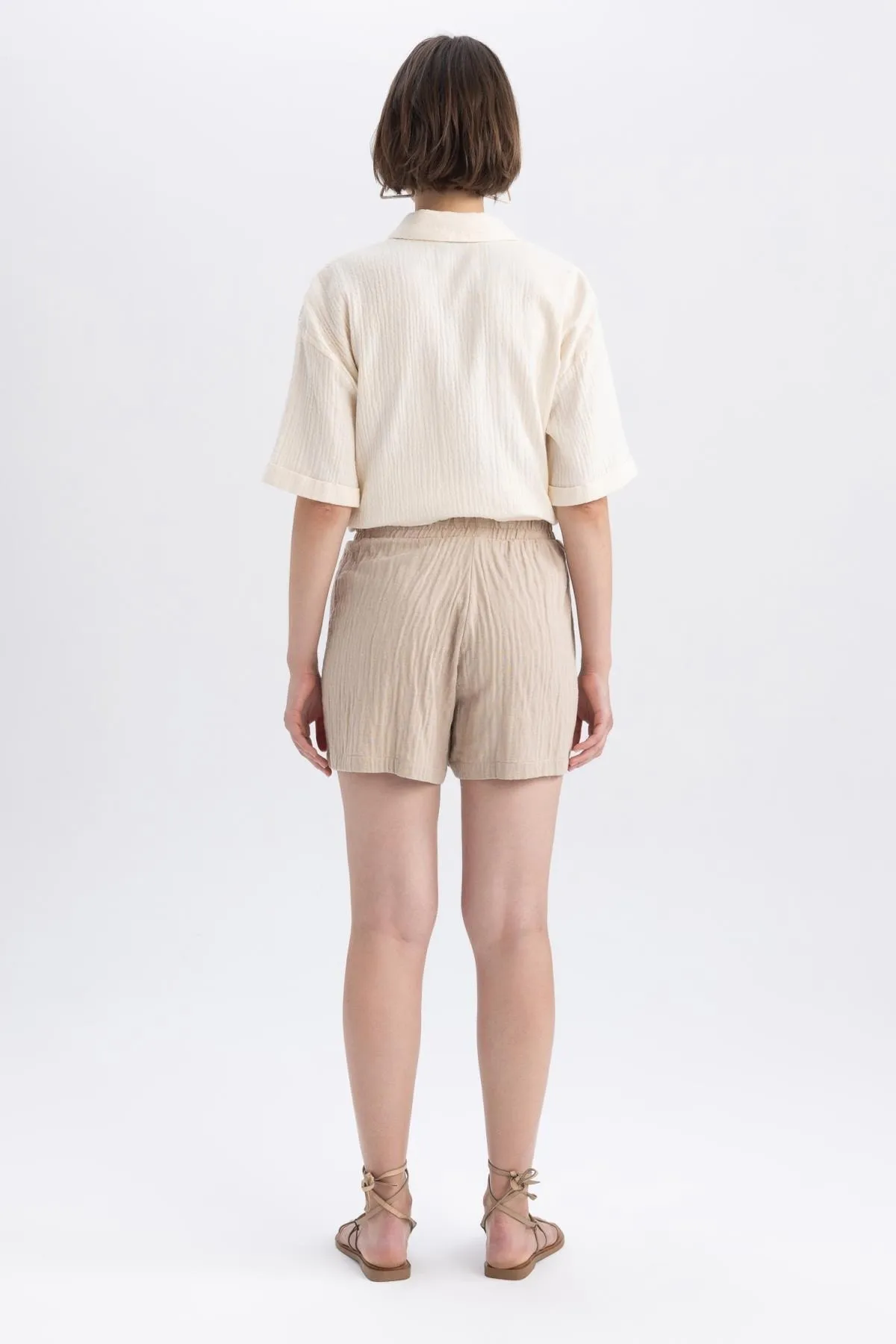 DeFacto  Regular Fit Musselin-Shorts mit normaler Taille Y0996az23sm