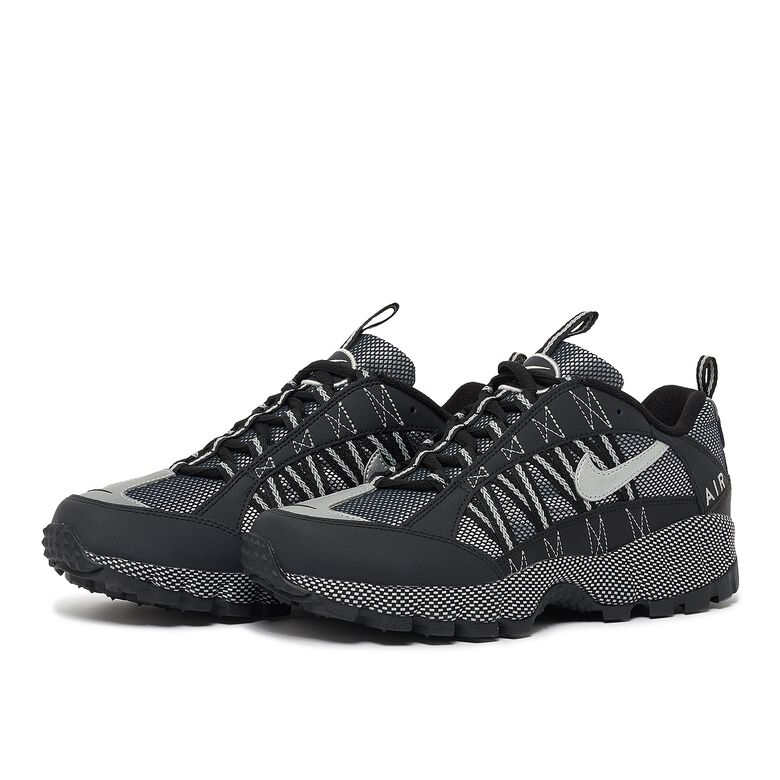 NIKE Air Humara Qs 