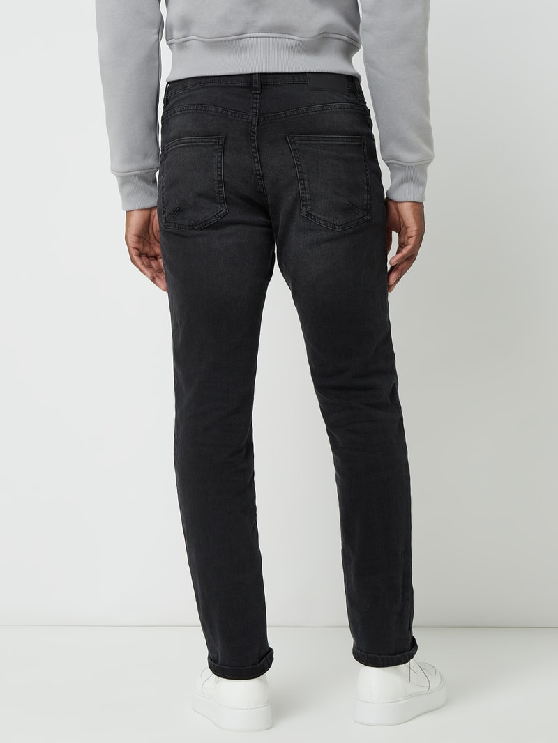 Skinny Fit Jeans mit Stretch-Anteil in schwarz
