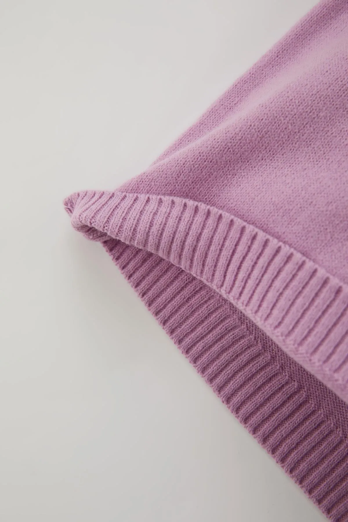 DeFacto  Baby-Mädchen-Pullover mit normaler Passform und Rundhalsausschnitt