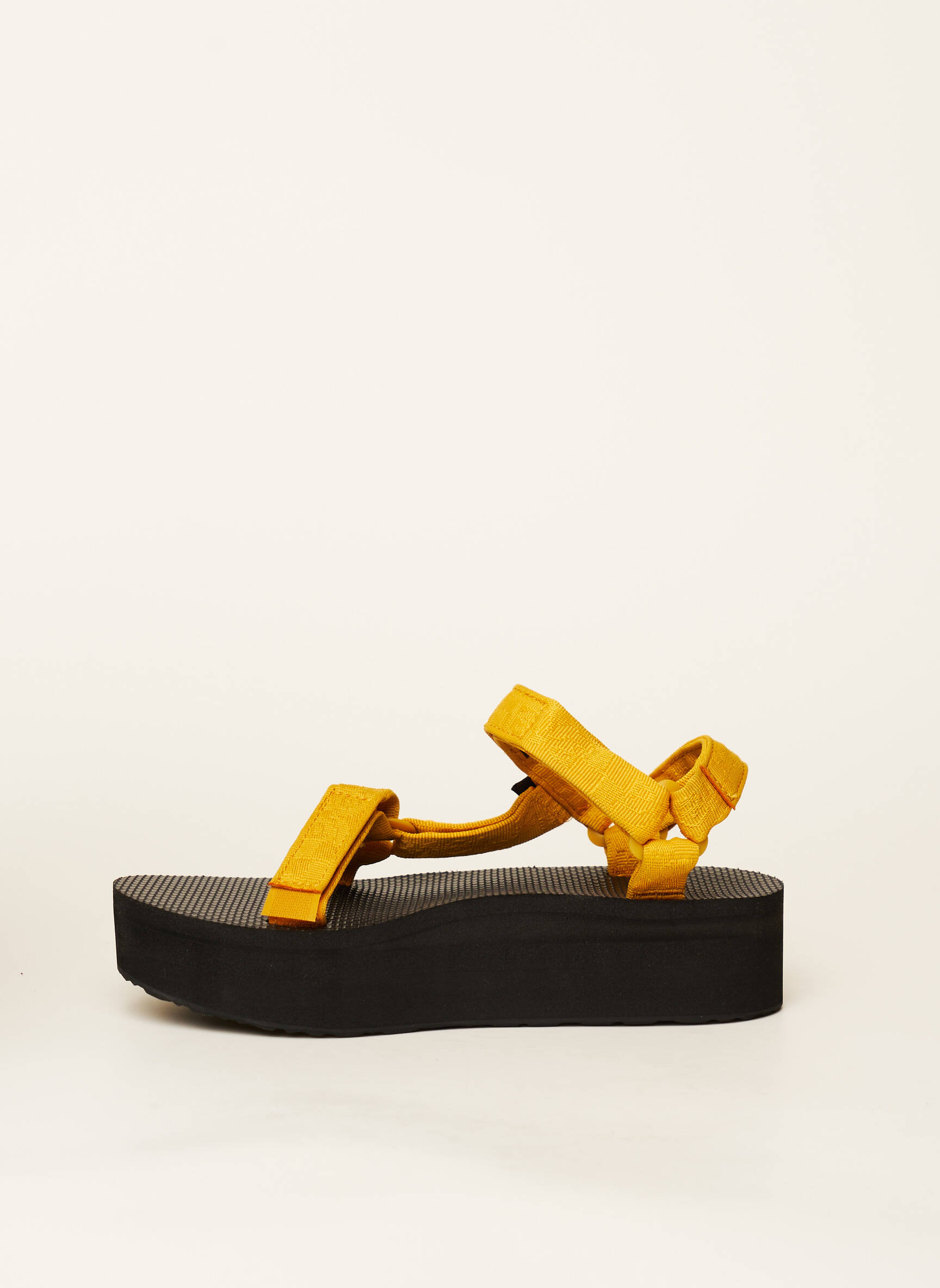 Teva Sandales Nu Pieds Femme couleur multi