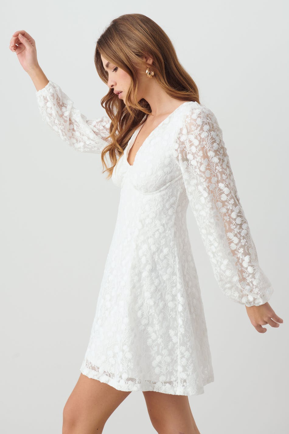 Lace wired mini dress