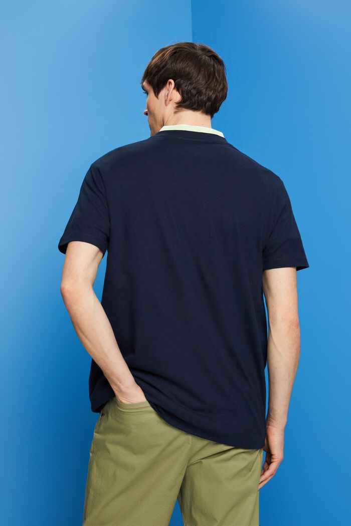 T-Shirt aus Baumwolle-Leinen-Mix