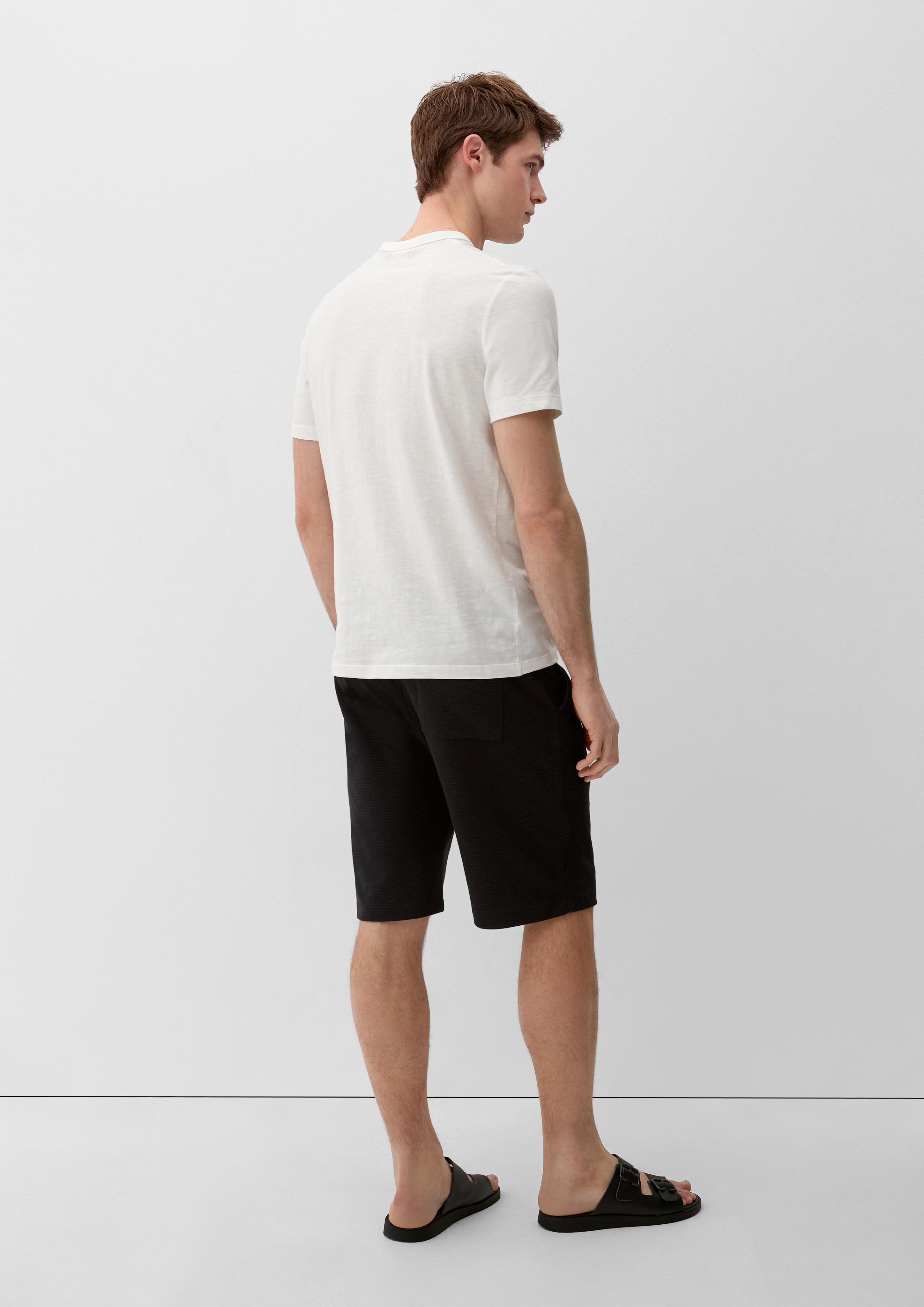 Relaxed: Shorts mit Waffelpiqué-Struktur  2133087-9999