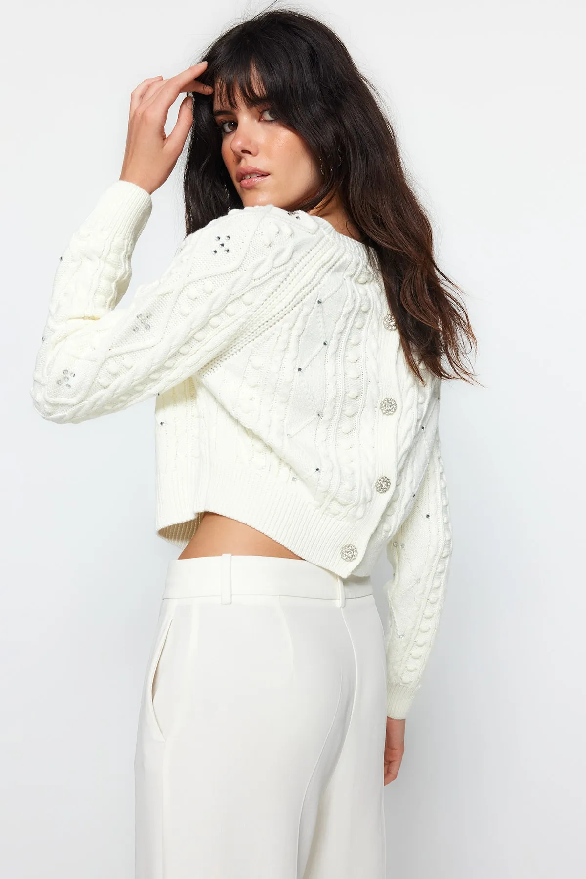 Trendyol Collection  Ecru doppelseitig verwendbarer Strickpullover-Cardigan TWOAW24KZ00144
