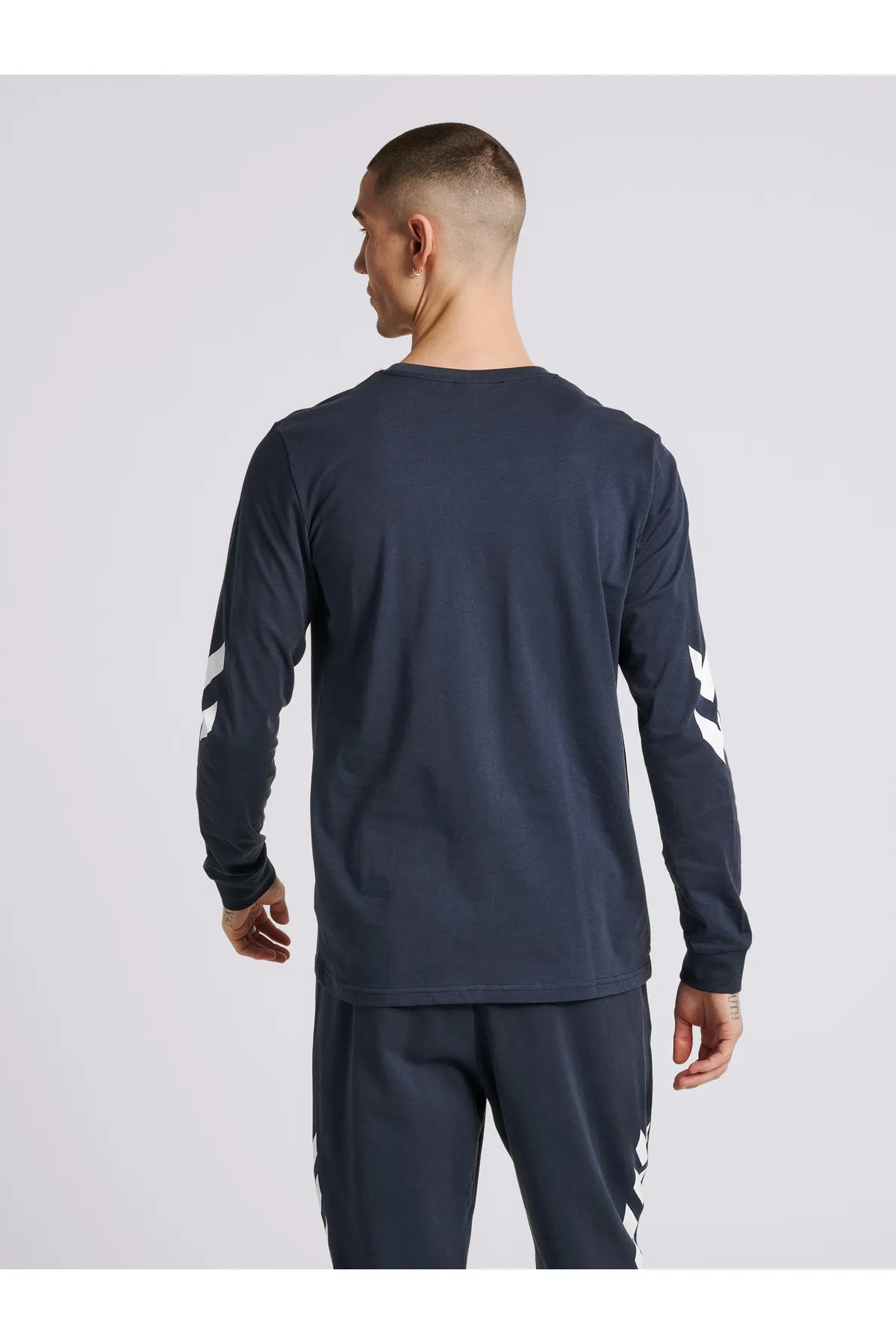 hummel  hmlLEGACY T-SHIRT L/S