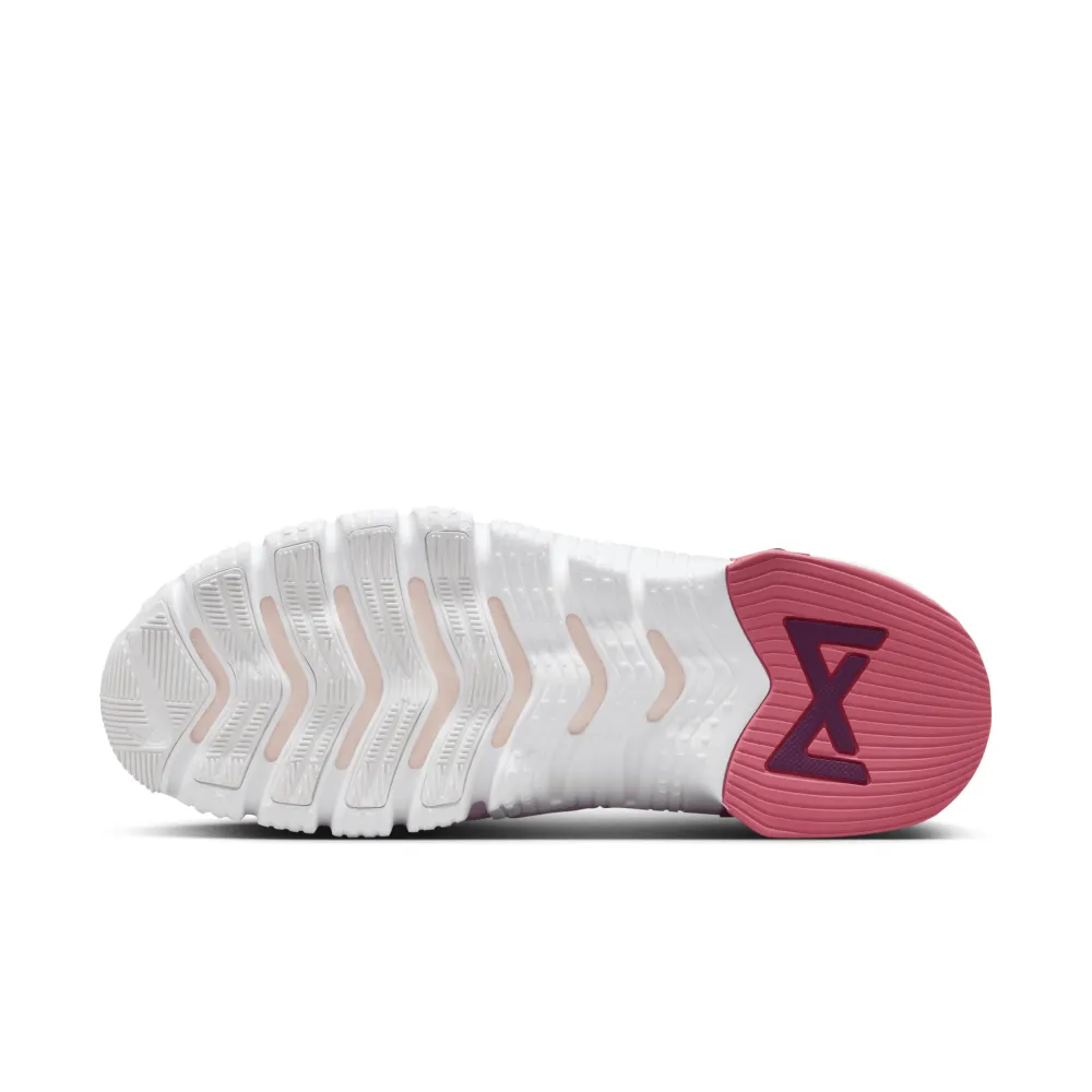 Nike Free Metcon 5 DV3950-603 / pink