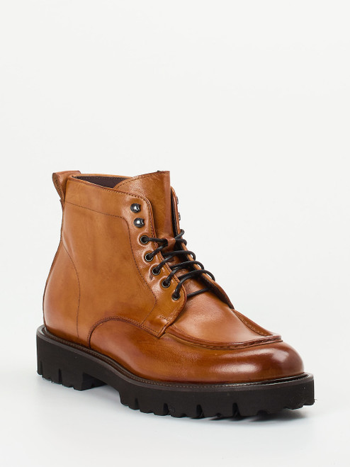 Boots-47012890547 Konstantin Starke