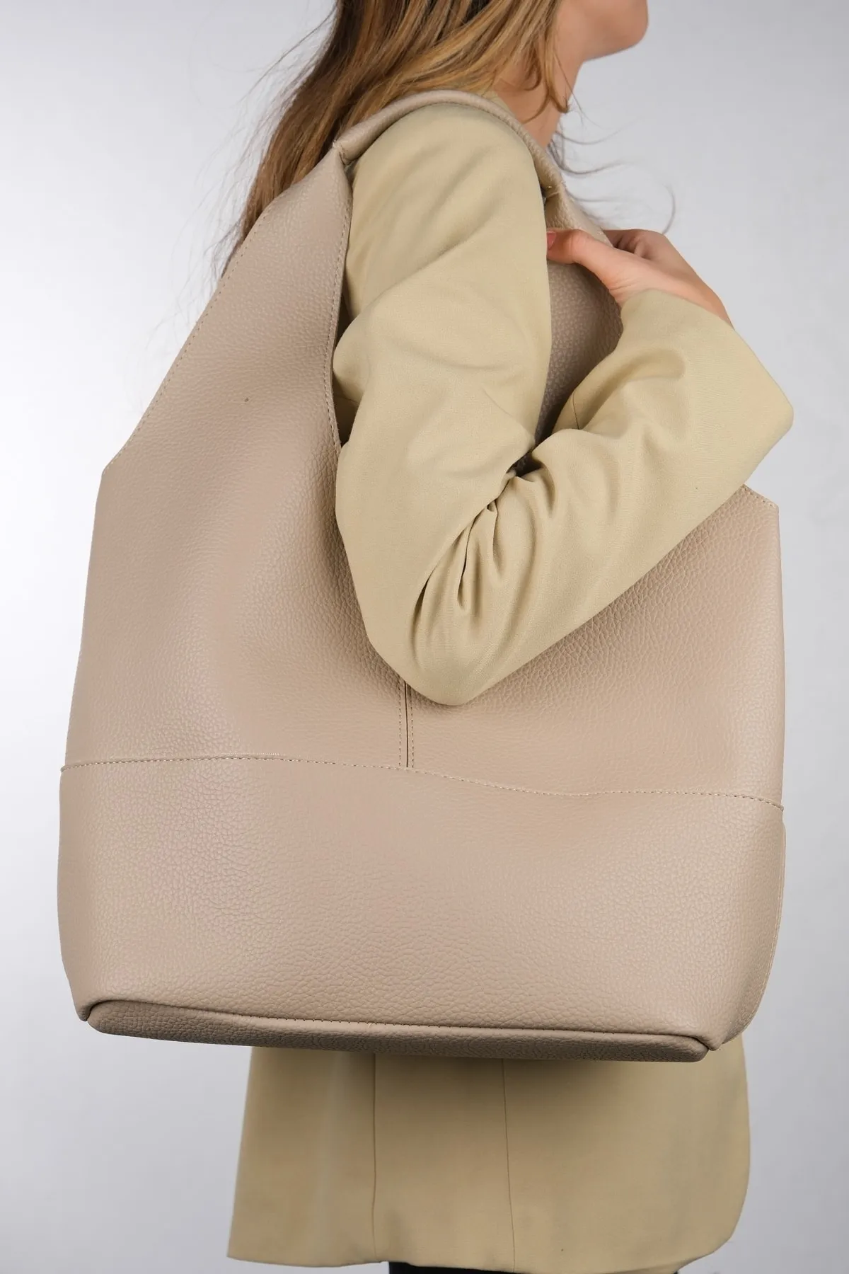 LuviShoes  Always Beige Floter Damen-Umhängetasche