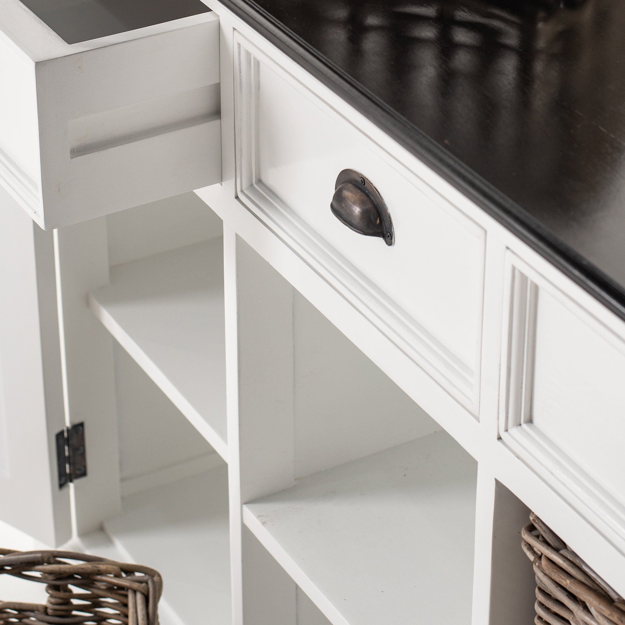 Novasolo Buffet Halifax Contrast Buffetschrank mit 4 Körben