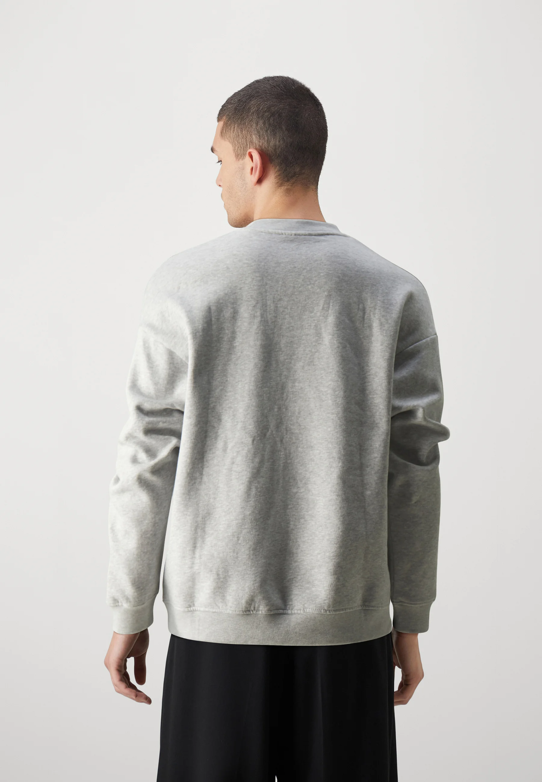 Sudadera con cuello redondo Jack & Jones JORMICHIGAN UNISEX