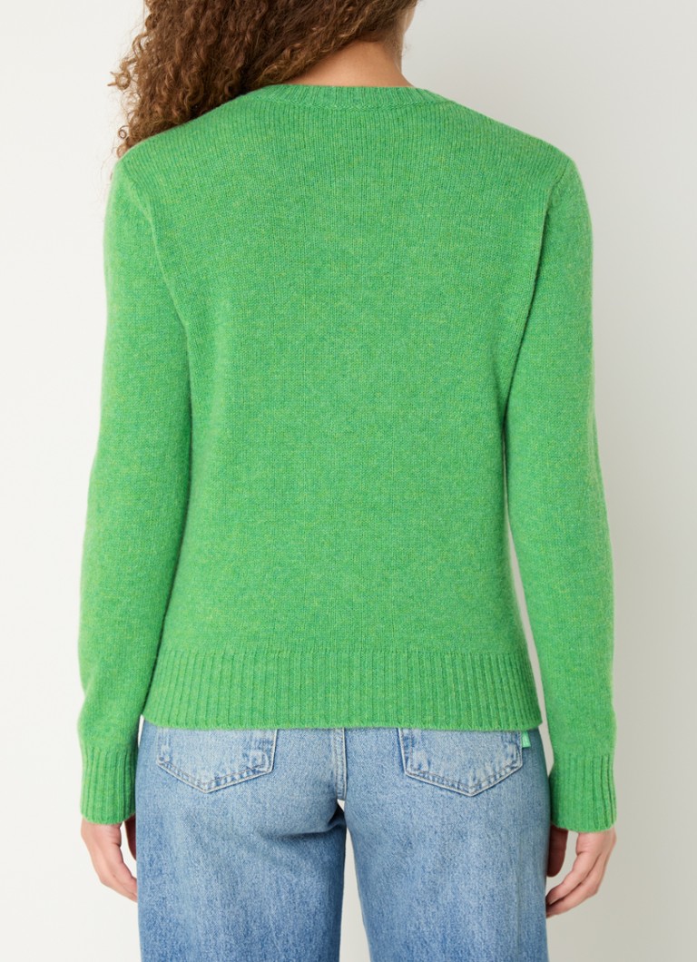 Cardigan Benetton cu guler rotund, confecționat din lână fină.