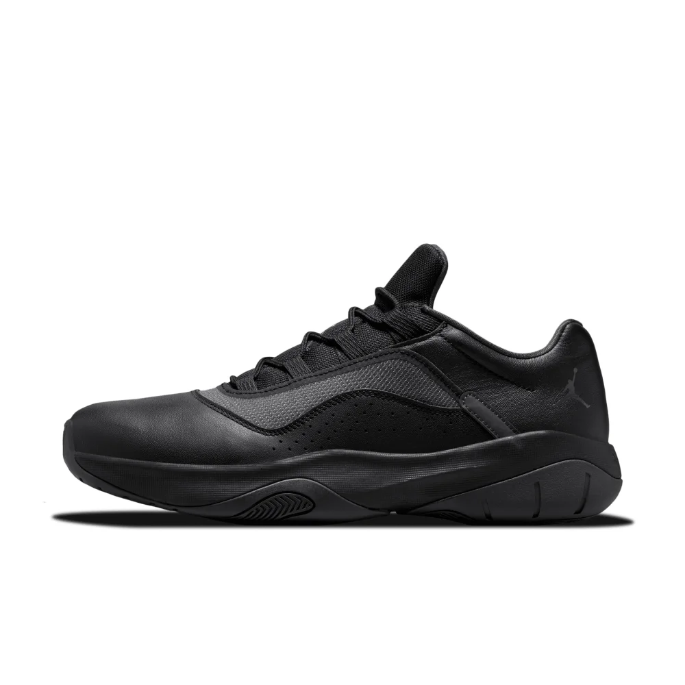 NIKE JORDAN 11 CMFT Low CW0784-003 / schwarz