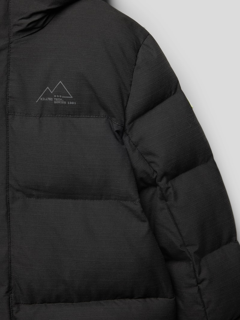 Steppjacke mit Label-Print in schwarz