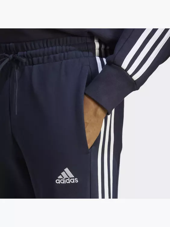 adidas Essentials French Terry Tapered Cuff 3-Streifen Hose