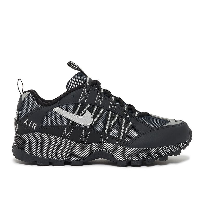 NIKE Air Humara Qs 