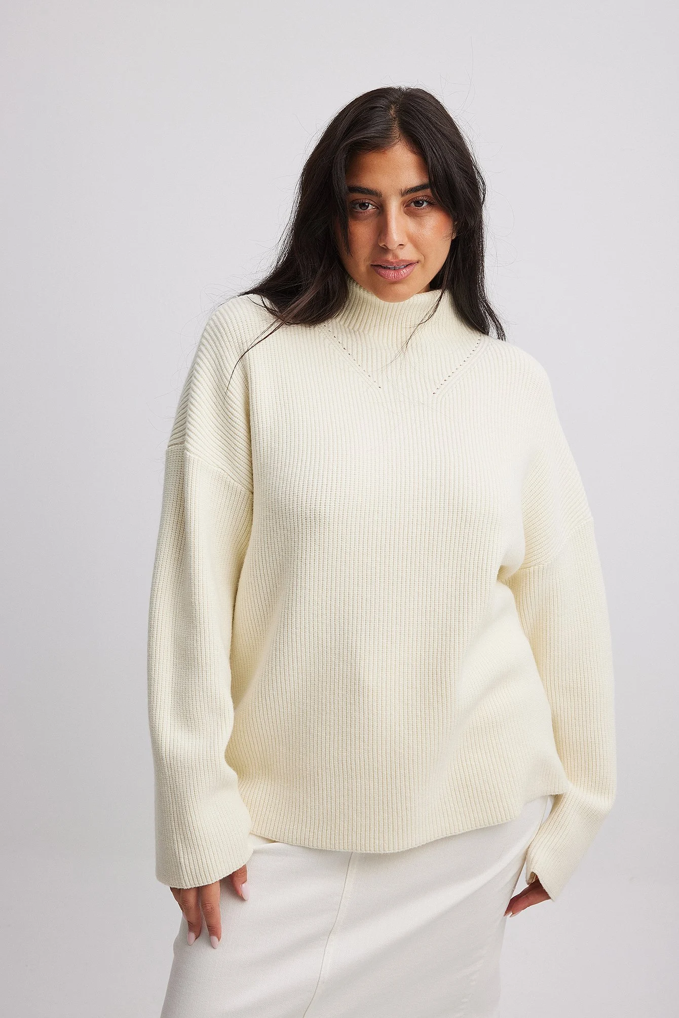 Rollkragenpullover gestrickt