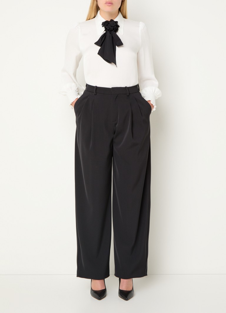 L.K.Bennett  Rose blouse met sjaalkraag
