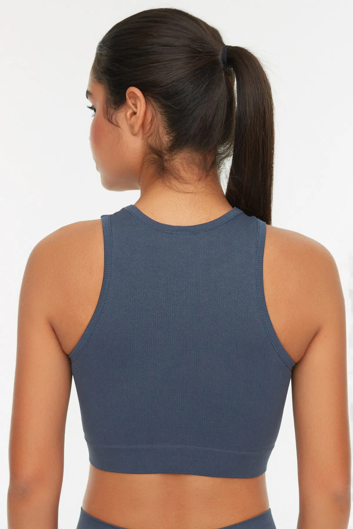 Trendyol Collection  Indigo nahtloser/nahtloser, leicht stützender/formender gestrickter Sport-BH TWOSS21SS0024